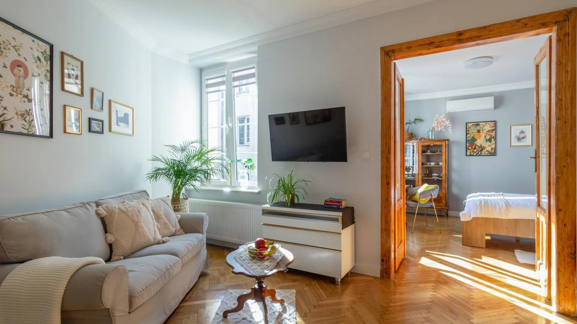 Smile Apartments Center Krakow Old Town