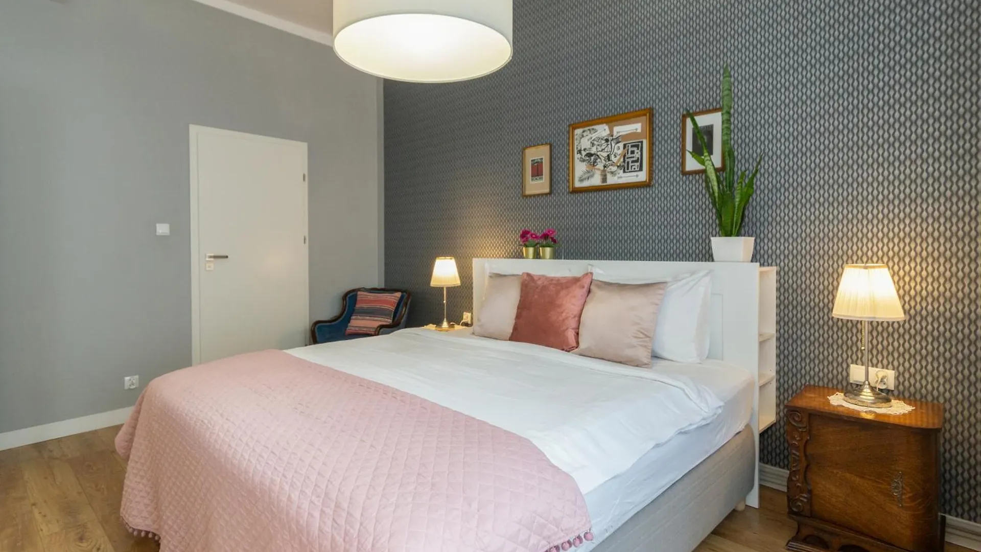 Smile Apartments Center Krakow Old Town 0*,  Poland